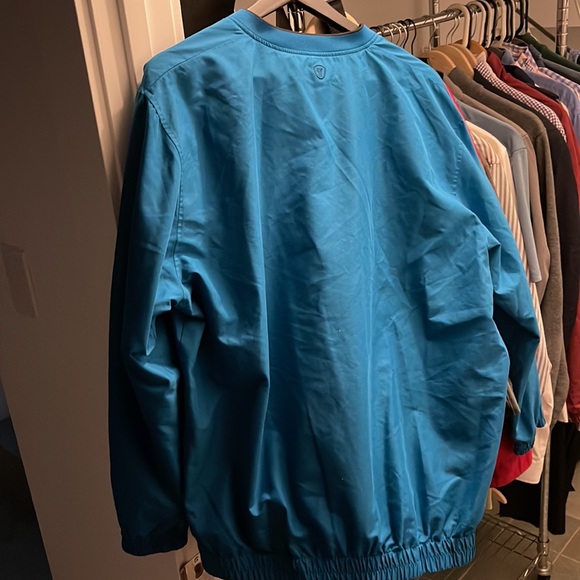 Pro Tour Windbreaker - Picture 2 of 2